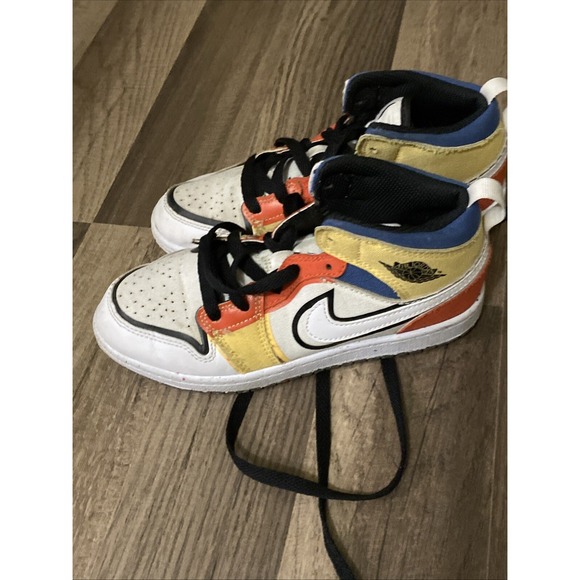 Air Jordan 1 Mid SE PS 'Multi-Color Canvas' Size 2Y - Picture 2 of 6